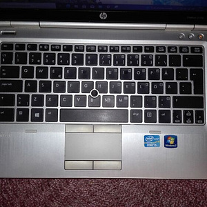 12.5" HP 2570p i5/6/320GB/ID/Win11/laadija (3 foto / 6)