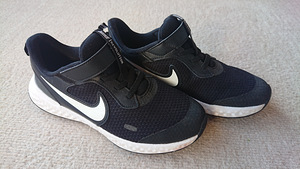 Müüa vähe kasutatud Nike jooksujalanõud (1 foto / 3)