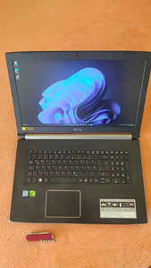 Acer Aspire 5 (A517-51G-52AP - 17,3" FHD, i5-7200u, 940mx)