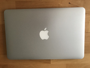 MacBook Air 11,6