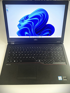 Fujitsu LifeBook U758 Intel® Core™ i5-8350U 15,6"