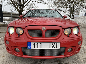MG ZT190 2.5 V6 140kW (9 foto / 10)