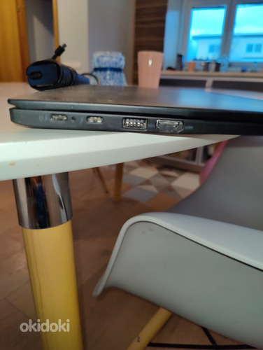 Lenovo ThinkPad X1 Carbon Gen 9 i5-1145G7 16GB 256GB 14'' (foto #4)