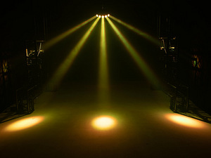 Eurolite LED SCY-500 QCL Beam Effect (6 foto / 10)