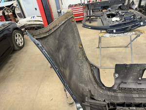 AUDI A6 S-LINE (C6, 4F) (2008-2011) / TAGAKAITSERAUD (6 foto / 6)