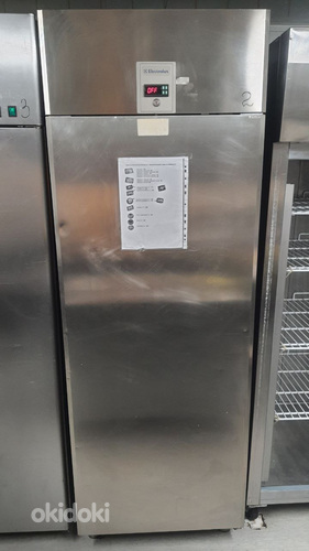 Külmkapp / Холодильник - Electrolux REX71FR (фото #1)