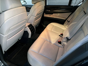 BMW 730 3.0 180kW (9 foto / 13)