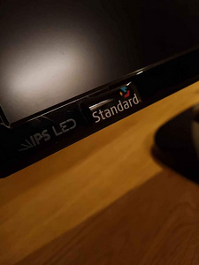 LG 22" MP57VQ IPS/16:9/1920x1080/250cdm2/5ms monitor (2 foto / 3)