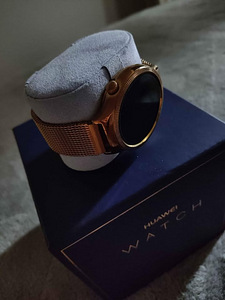 Huawei Watch Rose Gold Sapphire Android Wear (2 foto / 4)