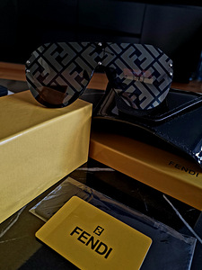Fendi päikeseprillid (2 foto / 2)