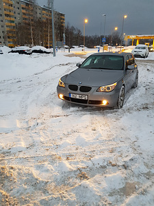BMW 530XD (2 фото из 5)