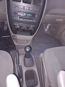 Chrysler Voyager (15 фото из 15)