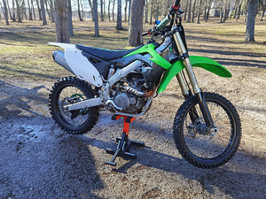 Kawasaki kx450f (1 foto / 2)