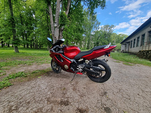 Honda cbr 600 f4i 2006a (1 foto / 4)
