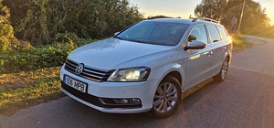 Volkswagen Passat (4 foto / 14)