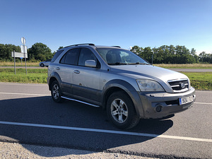 Kia Sorento 2.5 diesel (4 foto / 11)
