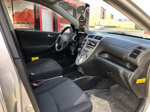 Honda Civic 1.6i ATM (7 foto / 9)