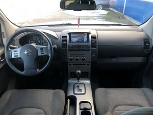 Nissan Pathfinder 2006 2.5 128kw (9 foto / 13)