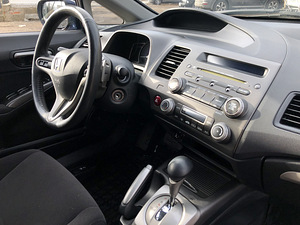 Honda Civic 2007 Automat (8 foto / 8)
