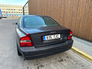 Volvo s80 2.4 дизель 120 квт автомат (3 фото из 12)