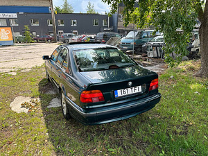BMW 523i 2.5l 125kw 1997 (4 foto / 8)