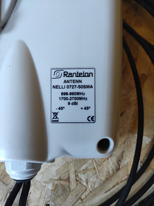 Ruuter ZYXEL LTE3316-M604 + ANTENNA MIMO NELLI-0727 SMA (7 foto / 7)