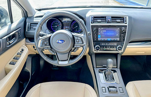 Subaru Outback, 88000 km, 2019, nahksisu (2 foto / 15)