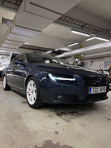 Volvo s80 (3 фото из 13)