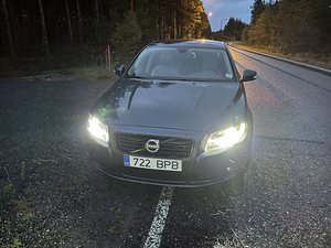 Volvo s80 (8 фото из 13)