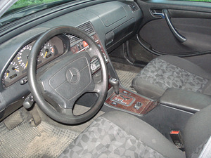 Mercedes-Benz C 180 W202 1998 (2 foto / 3)