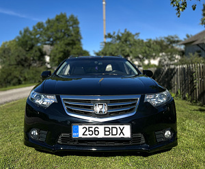 Honda accord 8 (1 foto / 15)