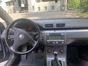 Vw passat 1.9 TDI 77kw (1 foto / 9)
