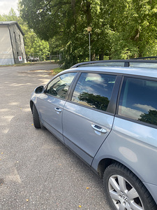 Vw passat 1.9 TDI 77kw (6 foto / 9)
