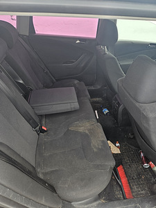 Vahetada Volkswagen Passat 2.0tdi REGTASU MAKSTUD (10 foto / 10)