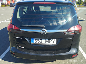 OPEL Zafira Tourer. (5 foto / 13)