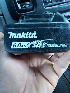 Аккумулятор Макита 6Ач BL1860B