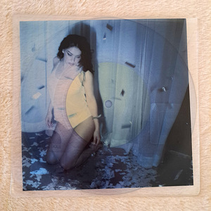 Charli xcx - party 4 u (RSD Exclusive) (1 foto / 3)