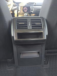Skoda Superb (12 фото из 14)
