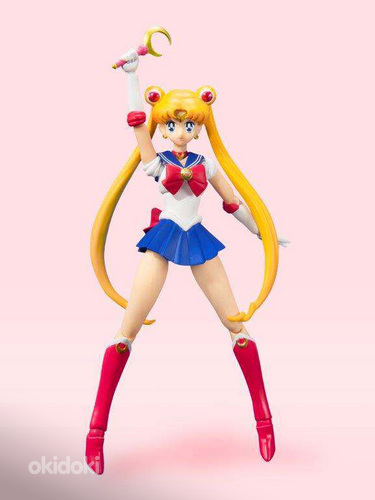 Sailor Moon Figuur (Bandai SHFiguarts) (foto #5)
