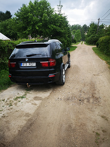 Müüa korralik x5 e70 3,0sd 210kW 2008a (7 foto / 8)