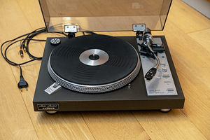 Fisher MT 6225 - vinüülplaadimängija  			