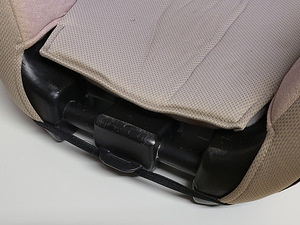 Reguleeritav turvatool Heyner group 2&3 9-36kg beež (4 foto / 6)