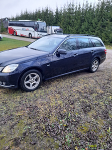 Mercedes Benz E200 tdi 2010 (1 foto / 10)