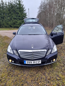 Mercedes Benz E200 tdi 2010 (5 foto / 10)