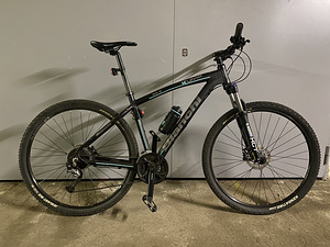 Bianchi 29* L raam (1 foto / 3)