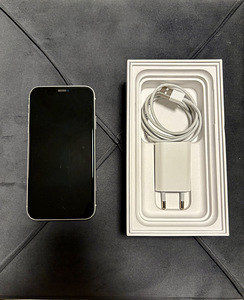 iPhone 11 64Gb, valge (1 foto / 3)