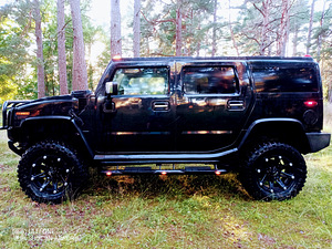 Hummer H2 (3 фото из 11)