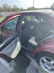 Volkswagen Bora (7 foto / 8)