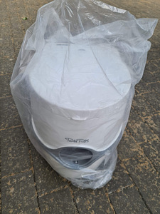 Teisaldatav biotualett Thetford Porta Potti 565, valge (1 foto / 2)