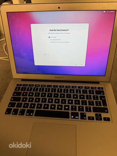 Apple MacBook Air 13 tolli (2017) (foto #1)